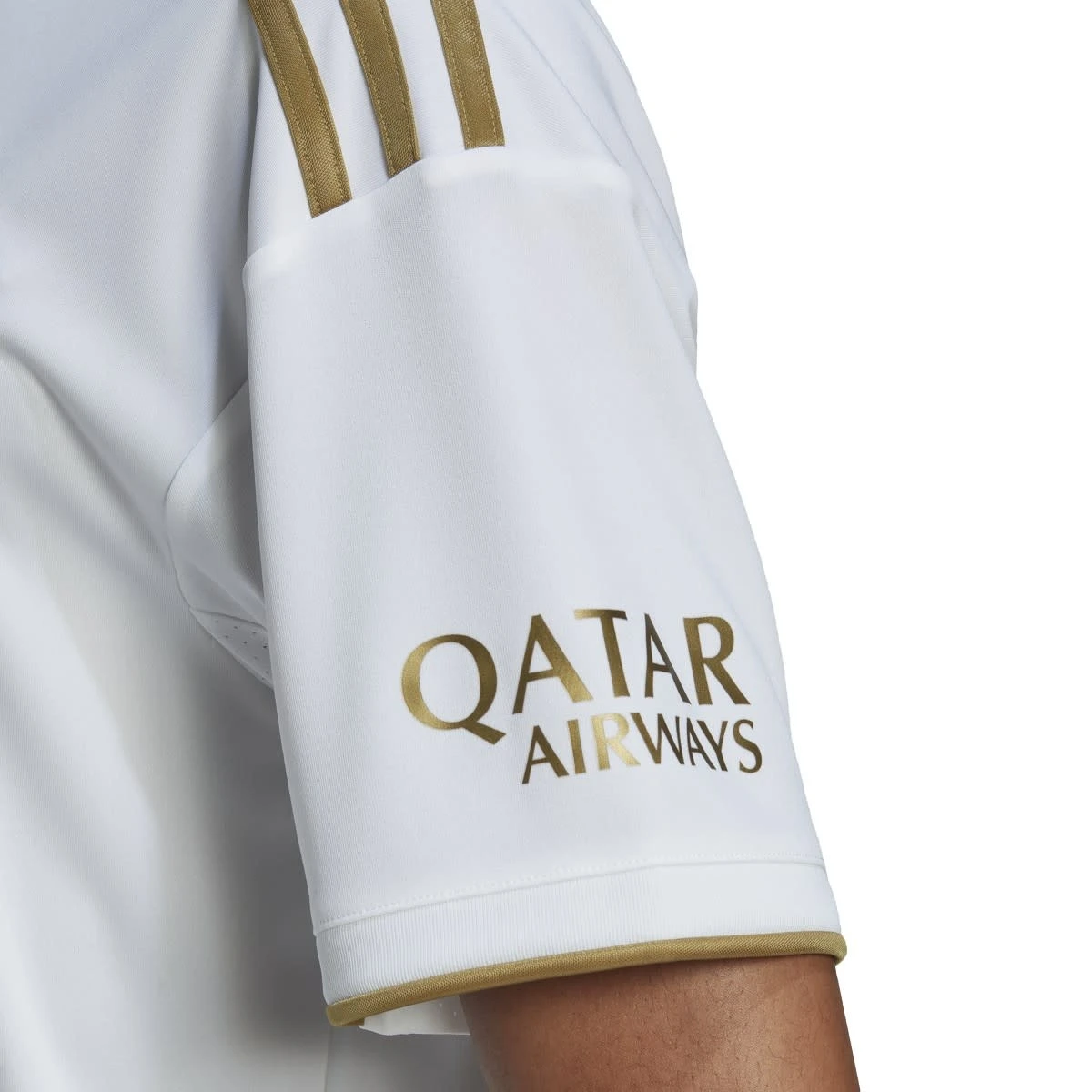 Adidas Bayern Munich 22/23 Away Jersey (White/Gold) - Image 12