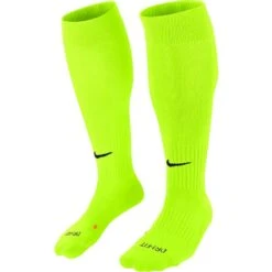 Nike Classic 2 Socks (Volt)