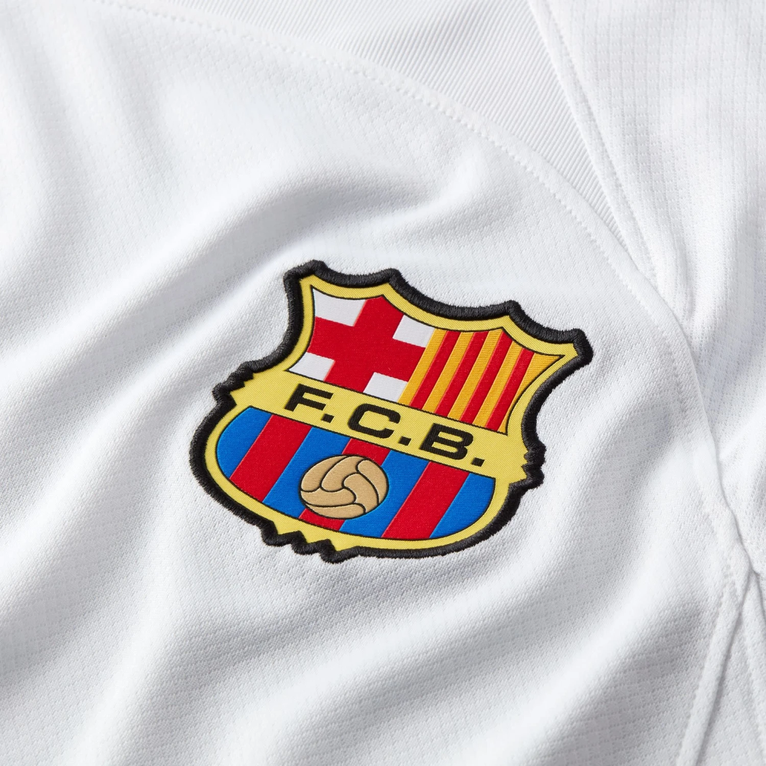 Nike FC Barcelona 23/24 Away Jersey (White) - Image 7